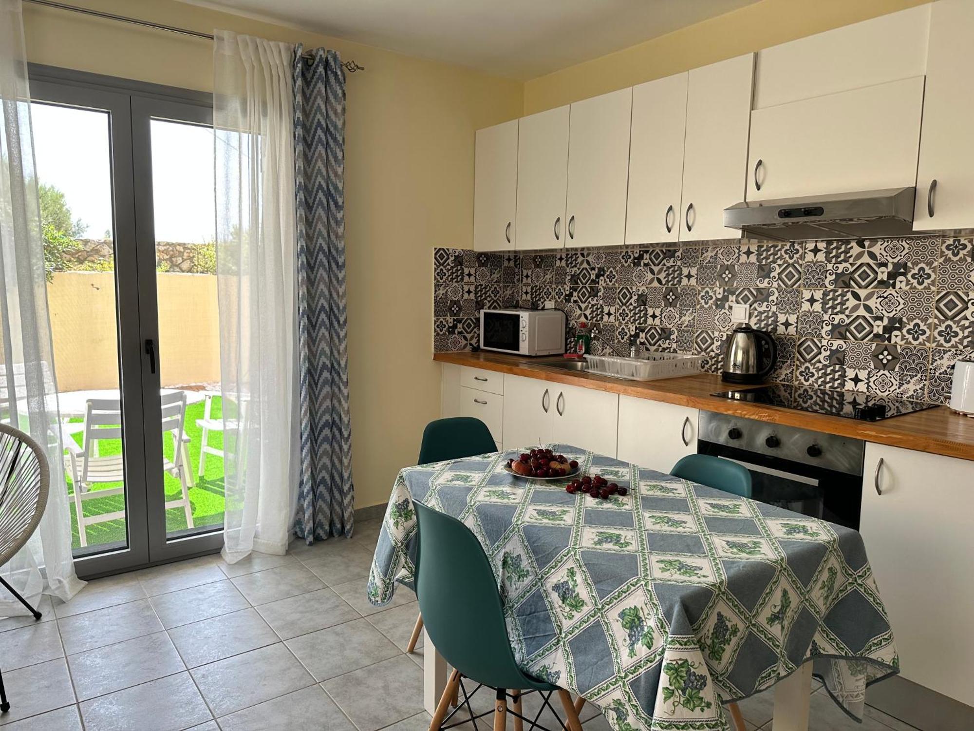 Lotus Studio Apartment North Lixúri Kültér fotó